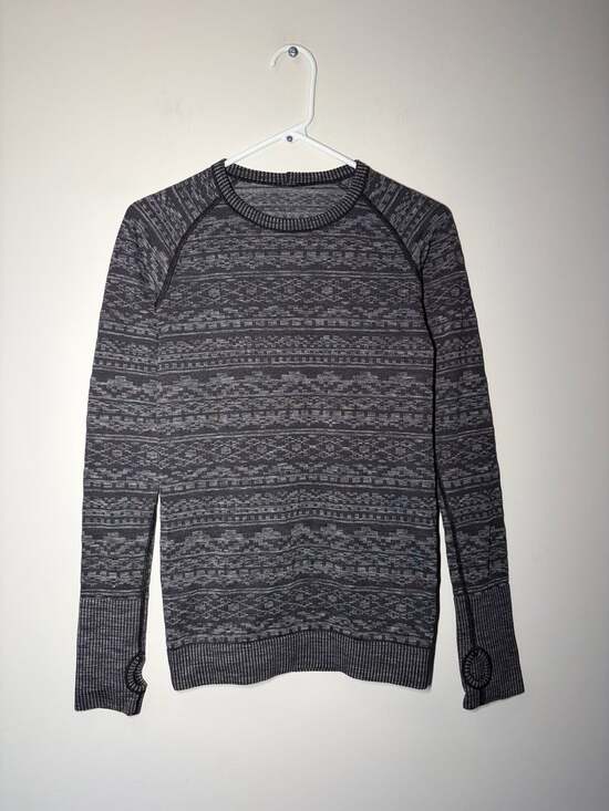 Lululemon Tops - Lululemon Rest Less Pullover Long Sleeve in Aztec Geo Black Grey